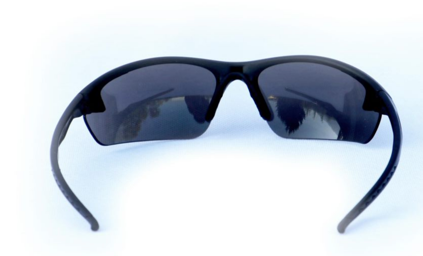 GLASS-1 Brille mit mehreren Gläsern